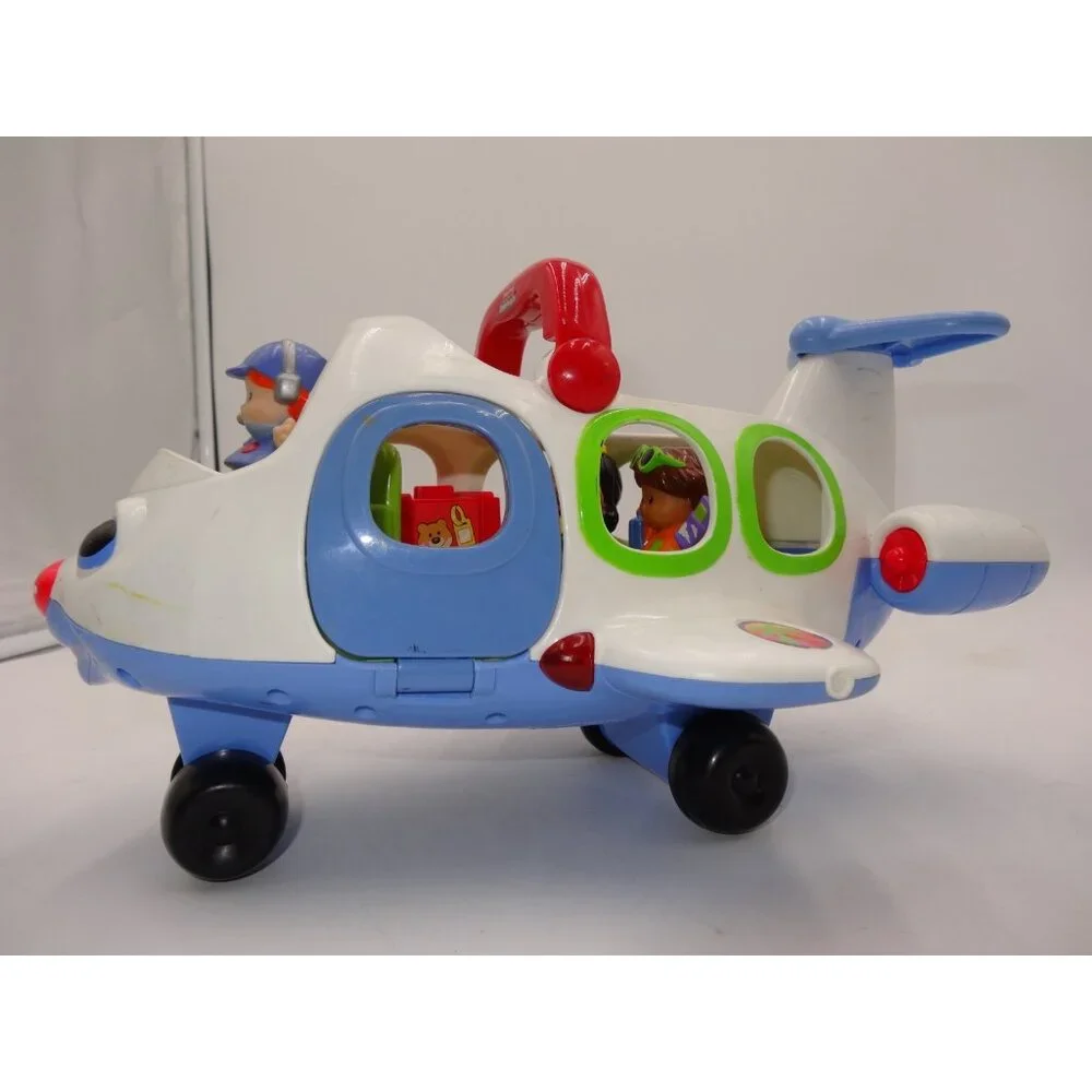 Fisher Price Little People Airplane Lights & Sound 2005 Suitcase 3 Little People